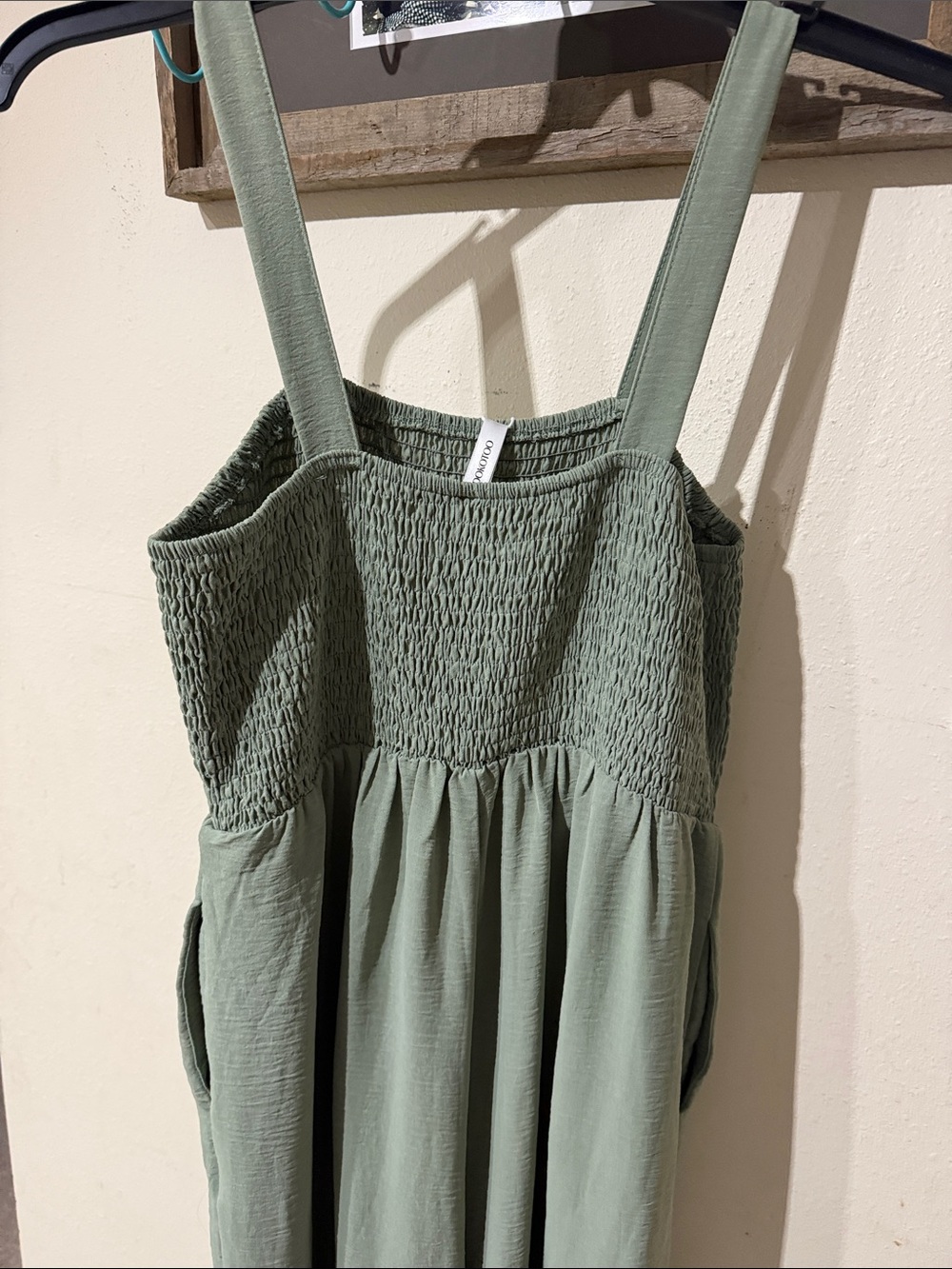 NWT Smocked Bodice Wide-Leg Jumpsuit in Sage Green Pockets - Picture 7 of 9